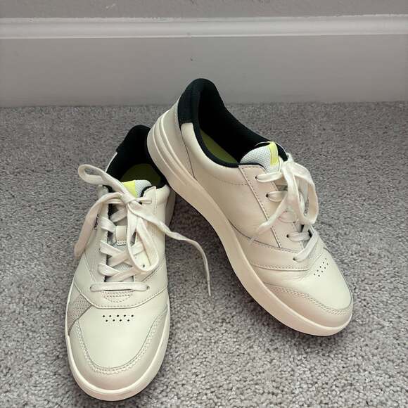Keds The Court Leather Lace-Up Sneaker, - Picture 1 of 8